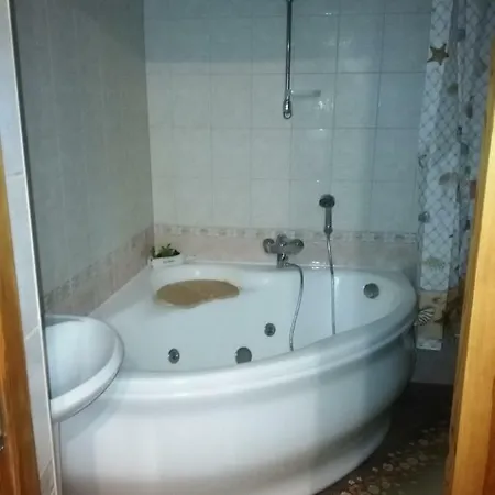 Апартаменты Gratarre 2 *