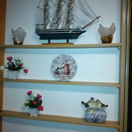 Apartment Gratarre 2